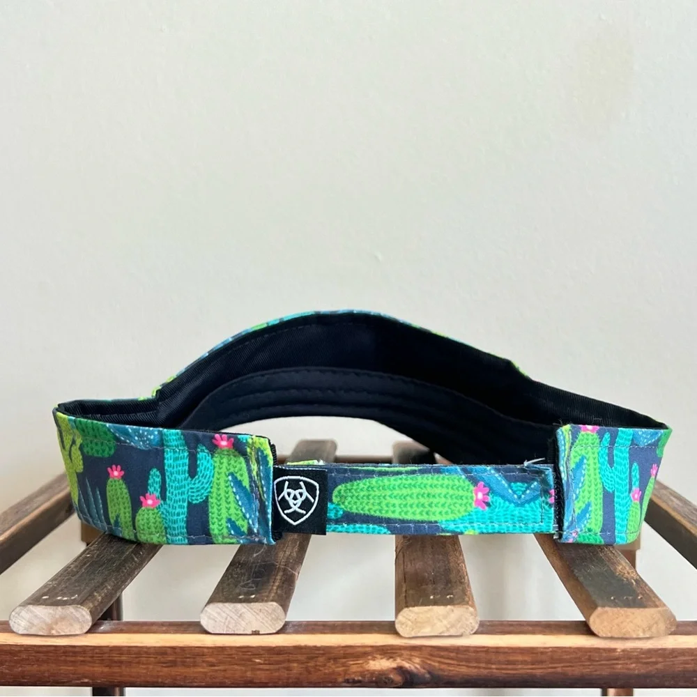 Ariat Cactus Patterned Black Visor - Picture 4 of 5